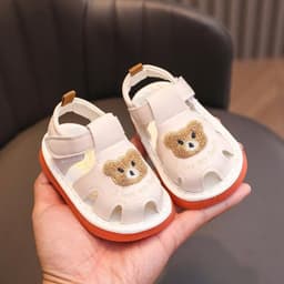 [Tăng 1 size] Dép SanDal Tập Đi Có Kèn Cho Bé Đế Mềm Nhẹ Êm Chân Chống Trơn Trượt Thêu Gấu 4 Màu Cho BéTrai BéGái [m32] 5