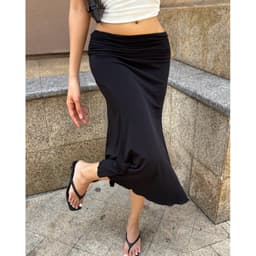 Lina Skirt - Chân váy thun midi đuôi cá cạp trễ Mythstudio 6