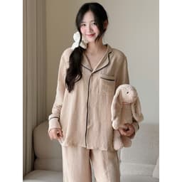 MB-SET-015 Maybee.Homedress Bộ Ngủ Dài Tay Trơn Viền Né, Dáng Rộng – Vải Đũi Mềm Mịn, Thoải Mái 7