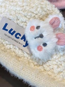 Mũ lông mềm hình thỏ dễ thương cho bé, mũ len bucket phong cách Hàn Quốc, phối chữ Lucky nổi bật, giữ ấm mùa đông 17