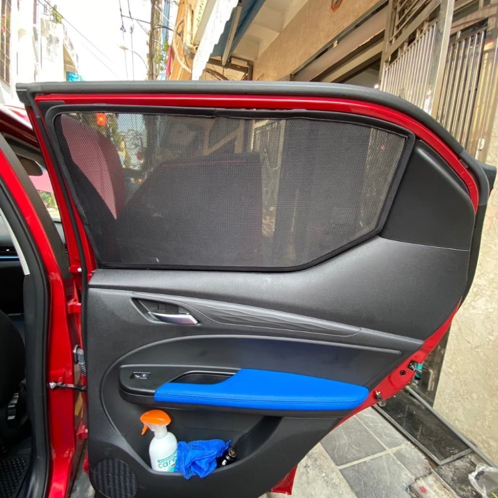 Rèm che nắng nam châm xe Vinfast Limo Green + MPV7 - bộ 4 tấm kèm khay rèm