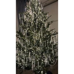 Chuỗi hạt lấp lánh đồ trang trí cây thông noel thêm rực rỡ 2
