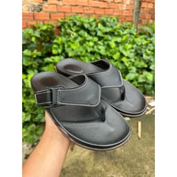 HCM Dép kẹp nam , quay da , đế doctors 2 màu , có sine to từ 44-38, có bảo hành. 1