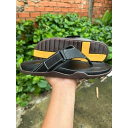 HCM Dép kẹp nam , quay da , đế doctors 2 màu , có sine to từ 44-38, có bảo hành. 5