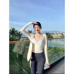 [Hoả Tốc Sẵn]Áo Dài Tay Mặc Ngoài Áo Bra Tập Thể Thao Cổ V Sâu Thun Mềm Buộc Eo Chéo Nữ Tính 2