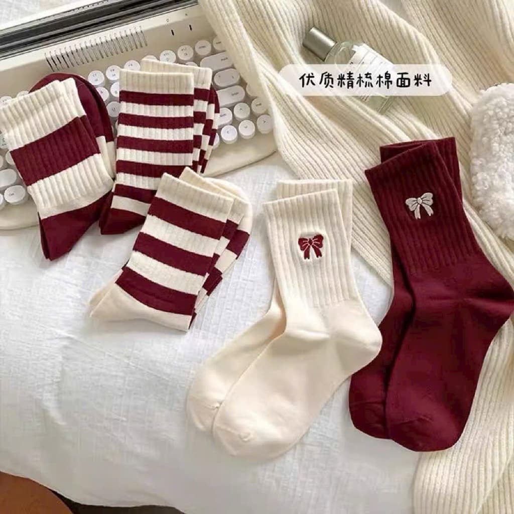 Sét 10 đôi tất nơ đỏ cổ cao kẻ ngang