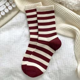 Sét 10 đôi tất nơ đỏ cổ cao kẻ ngang 6