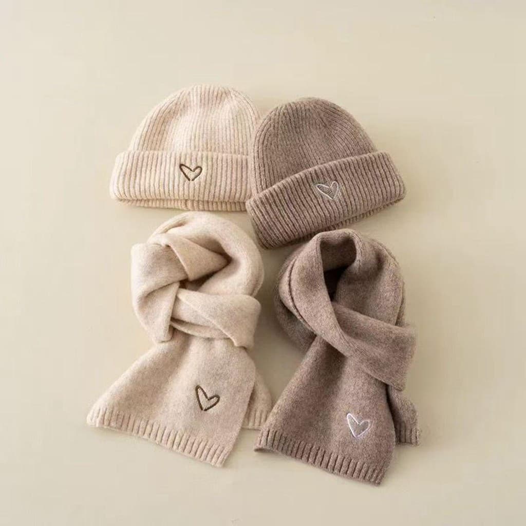 Mũ Đa Năng Chống Lạnh Chống Gió Bộ Trẻ Em Thêu Trái Tim Mùa Đông Beanie Khăn Bộ Bé Gái Bé Trai Dệt Kim Len Ấm