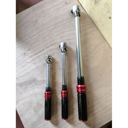 Bộ tay cân lực 1/4 3/8 và 1/2 Russia 35 chi tiết 8