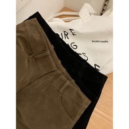 [𝑻𝒉𝒆𝑴𝒂𝒚 x 𝐖𝐆𝐖𝐄] Chân Váy Da Lộn Chữ A WG.WE 7221, Chân Váy Mini Nữ Dáng Ngắn 2 Lớp Màu Nâu Retro 3