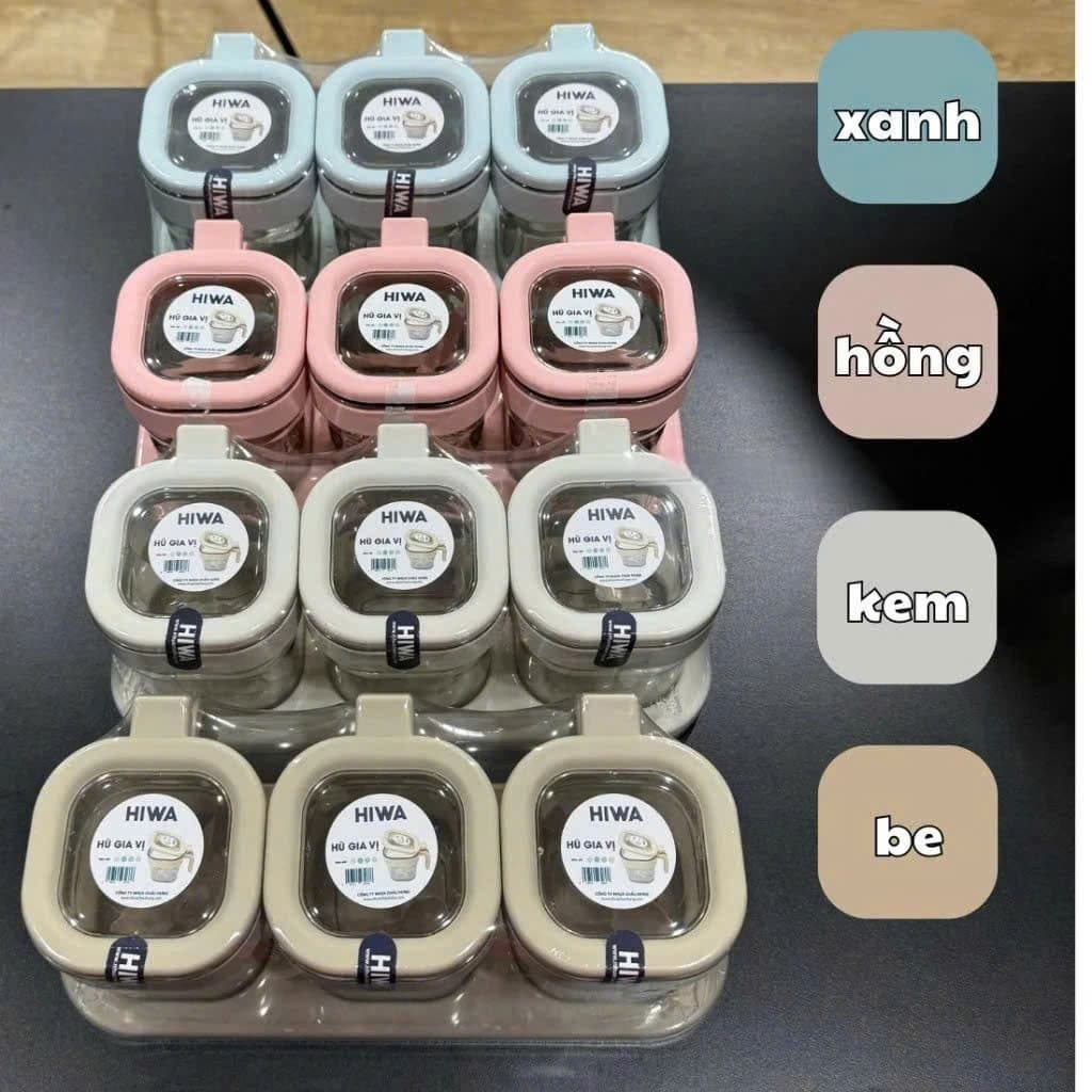 Bộ lọ gia vị Hiwa - Hokori - Có Kèm Thìa Tiện Lợi, nắp bật dễ dàng sử dụng, không ẩm ỉu