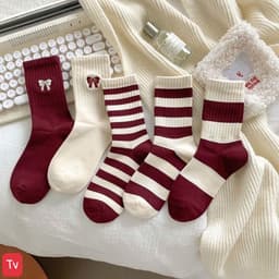 Vớ Tất nữ thêu họa tiết Nơ màu đỏ đô cổ cao phong cách trẻ trung, năng động 9