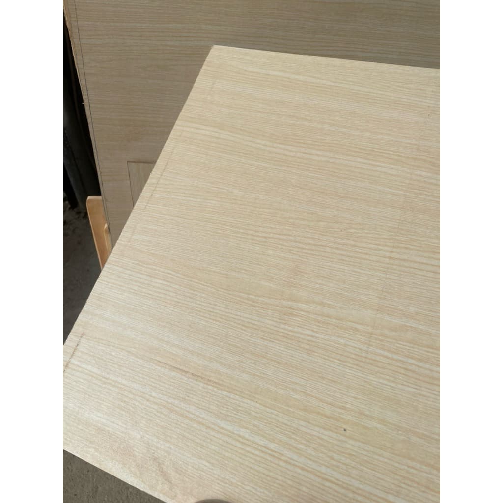 MDF vân sồi dầy 5mm khổ 80cmx80cm