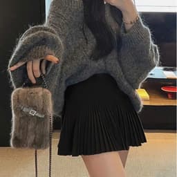 Chân Váy Dạ Xếp Ly Ngắn, Thiết Kế Cạp Cao, Có Lớp Quần Trong Phong Cách Trẻ Trung M6802 2