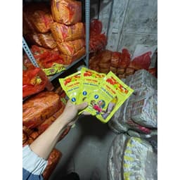 Combo 5 Gói Khuyên 1 Thúy Tuấn 200Gr Giúp Chim Dưỡng Và Thay Lông Tặng Xúc Cám Nhựa 2
