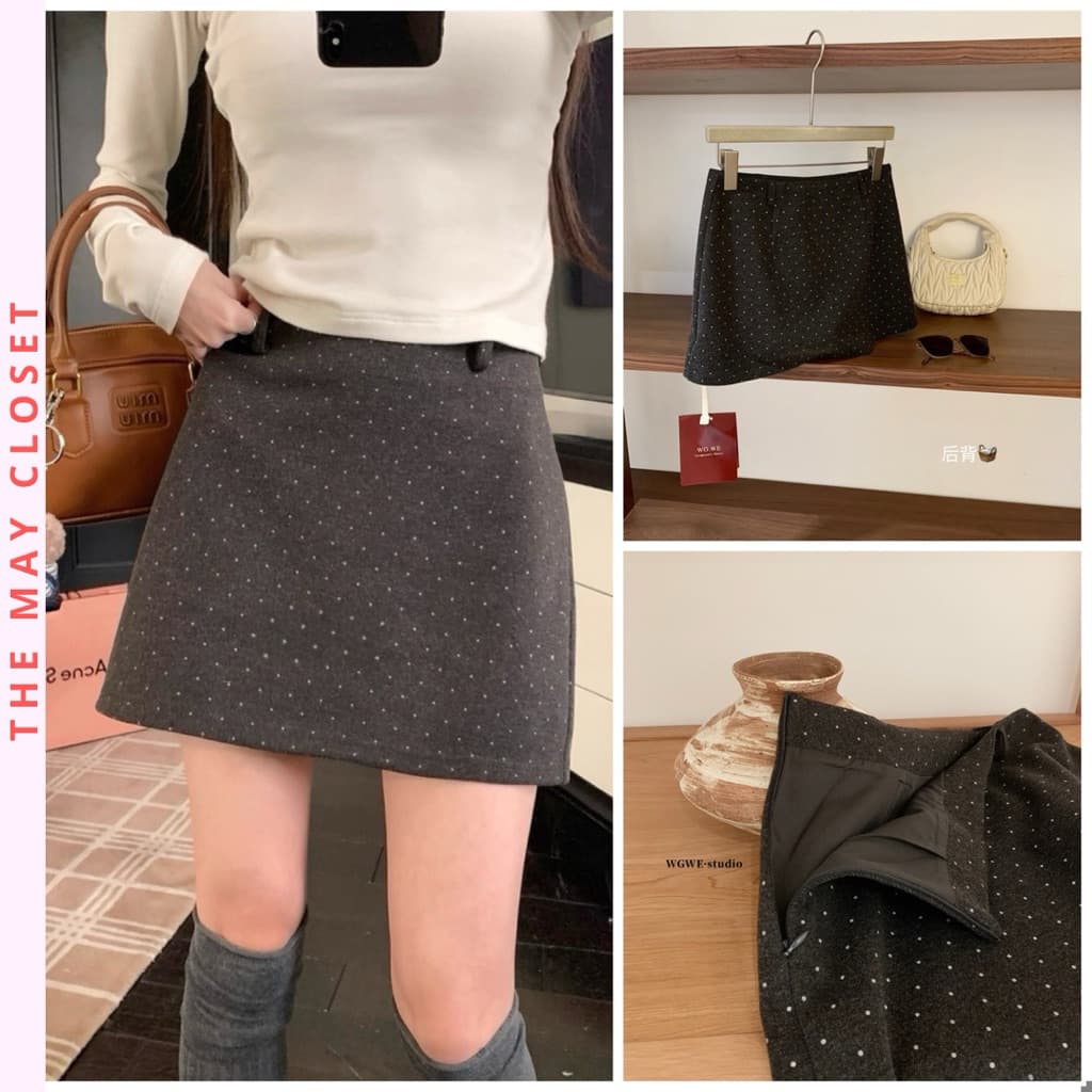 [𝑻𝒉𝒆𝑴𝒂𝒚 x 𝐖𝐆𝐖𝐄] Chân Váy Dạ Chữ A Dáng Ngắn Chấm Bi WG.WE 8130, Chân Váy Mini Nữ Cạp Cao Ôm Dáng