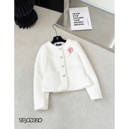 Áo khoác lông cài hoa chất lông thỏ ép mềm mịn dày dặn 2 lớp phối cúc ngọc siêu sang Eva Lover M8902  5