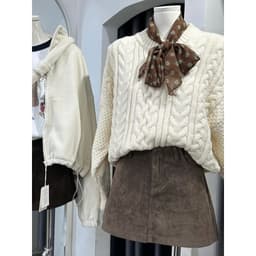 [𝑻𝒉𝒆𝑴𝒂𝒚 x 𝐖𝐆𝐖𝐄] Chân Váy Da Lộn Chữ A WG.WE 7221, Chân Váy Mini Nữ Dáng Ngắn 2 Lớp Màu Nâu Retro 9
