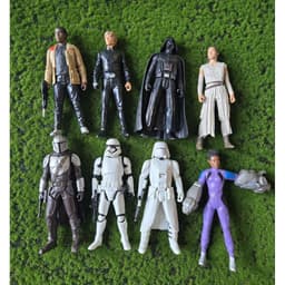Mô hình Star Wars đã qua sử dụng 2