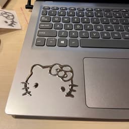 nhãn dán Hello Kitty 3D cho máy tính, tai nghe, xe điện, ô tô 7