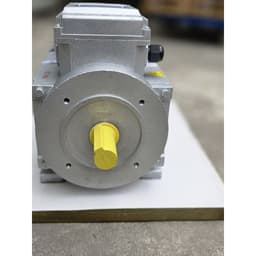 Động cơ Toàn Phát 3 kw - 3,5 kw tua chậm mặt bích gang lắp cho đầu cao áp 4