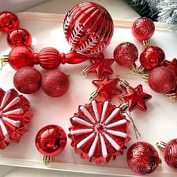 Hộp châu vali kiểu 52 trái đồ trang trí cây thông noel rực rỡ 3