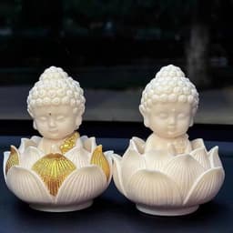 Tượng phật Sakyamuni ngồi đài sen mini để taplo ô tô, bàn làm việc mang lại bình an và may mắn 1