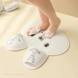 Thảm Chùi Chân Massage Dễ Thương -Thảm Chà Bàn Chân Chống Trượt Silicon Hình Thỏ Dụng Cụ Làm Sạch Chân 3