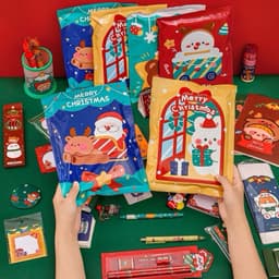 Túi quà giáng sinh túi mù dụng cụ học tập LOẠI TO gồm 8-10 sản phẩm chủ đề Noel ngẫu nhiên - Smart Baby 5