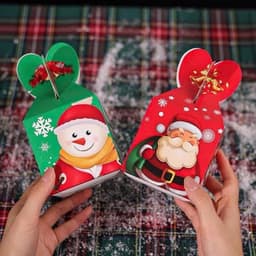 Túi quà giáng sinh túi mù dụng cụ học tập LOẠI TO gồm 8-10 sản phẩm chủ đề Noel ngẫu nhiên - Smart Baby 9