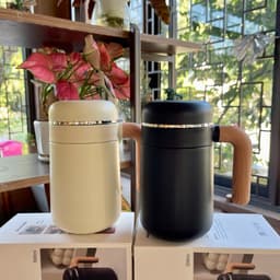 Bình giữ nhiệt mini có tay cầm vân gỗ thích hợp đựng cafe dung tích nhỏ 500ml 3