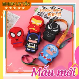 [Mới] Túi xách đeo chéo silicon hình siêu nhân cho bé trai đựng lì xì tết có pop it 1