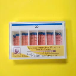 Cone gutta Pearl Dent 2% có vạch Hộp 120 cây 4