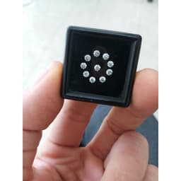 Đá gắn răng nhọn 2,5 ( hộp 10 viên) 1