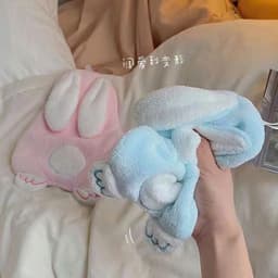 Khăn Lau Tay Lông Cừu San Hô Mềm Mại Khô Nhanh Họa Tiết Hoạt Hình Dễ Thương VINBEO 4