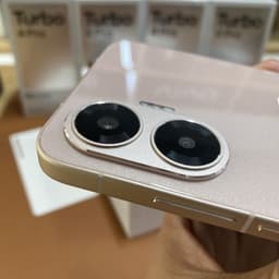 Điện thoại Redmi Turbo 4 Pro, chip Snapdragon 8s Gen 4, Pin 7.550 mAh, sạc nhanh 90W 6