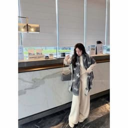 Khăn Choàng Cổ Chất Dạ Mềm Dệt Cao Cấp Giữ Ấm Tốt Dễ Phối Đồ Mùa Đông Phong Cách Thanh Lịch 3