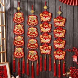 Trang trí Tết truyền thống, Bộ câu đối đỏ độc đáo cho năm mới may mắn 1