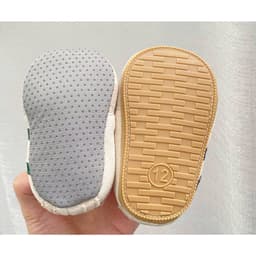 Giày Cho Bé Sơ Sinh Từ 0-18 Tháng Tuổi Có Đế Mềm Chống Trượt Cho Bé Tập Đi Siêu Nhẹ Êm Chân Form Ôm Chân 9