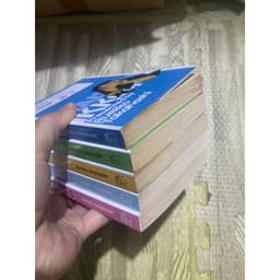 Combo 5q vở Nhà trọ nhất khắc 6