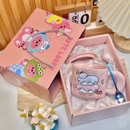 Cốc Sứ Có Nắp Kèm Thìa Pochacco Siêu Đáng Yêu - Kèm Hộp Xinh Tặng Sinh Nhật VINBEO 3