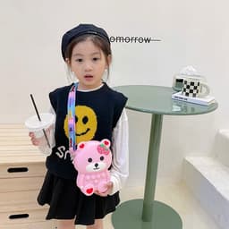 Túi đeo chéo silicon lớn hình gấu dâu bong bóng popit thời trang làm quà tặng bạn gái đựng bao lì xì 9