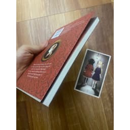 (+pos) Vở Shadows House tập 1 kèm phụ kiện+ pos -  Shadowshouse 5