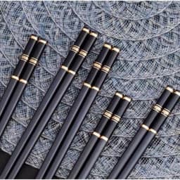 Đũa Viền Vàng Nhựa Cao Cấp-Đũa Nhựa Viền Vàng Chịu Nhiệt Chống Mốc 4