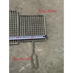 Vỉ kẹp chả, vỉ nướng thịt, vỉ nướng cá inox không gỉ cao cấp, bền bỉ và an toàn cho sức khỏe. 2