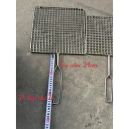 Vỉ kẹp chả, vỉ nướng thịt, vỉ nướng cá inox không gỉ cao cấp, bền bỉ và an toàn cho sức khỏe. 6