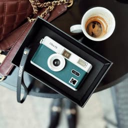 Máy Ảnh Film Camera Kodak Ultra F9 Bảo hành 12 tháng, Tích hợp Flash, Màu cổ điển 6