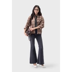Quần jean nữ ống vảy GENVIET JEANS loe nhẹ vải denim cạp cao 2 cúc tôn dáng chân dài 9176 3
