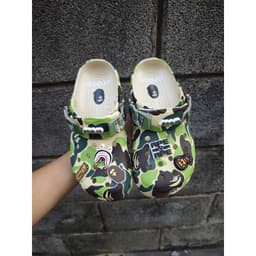 Dép sục Bape, dép đi biển BAPE thời trang, làm từ EVA êm ái và thoáng khí 2