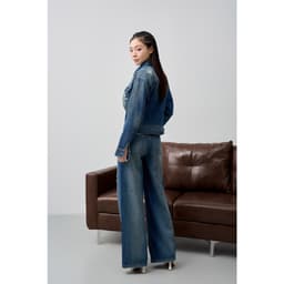 [ẨN] Áo Khoác Nữ GENVIET JEANS Form Suông Vừa Phong Cách Cá Tính 9086 4